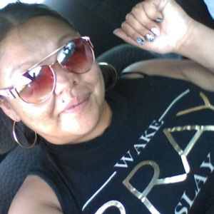 Meet your Posher, Angeline